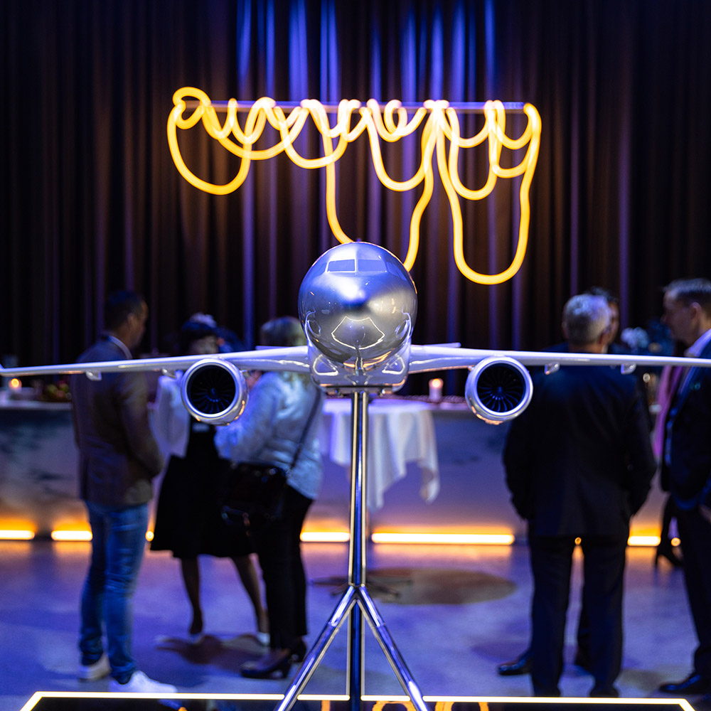 Earthlander-7703-(1) Earthlander-7703-(1)